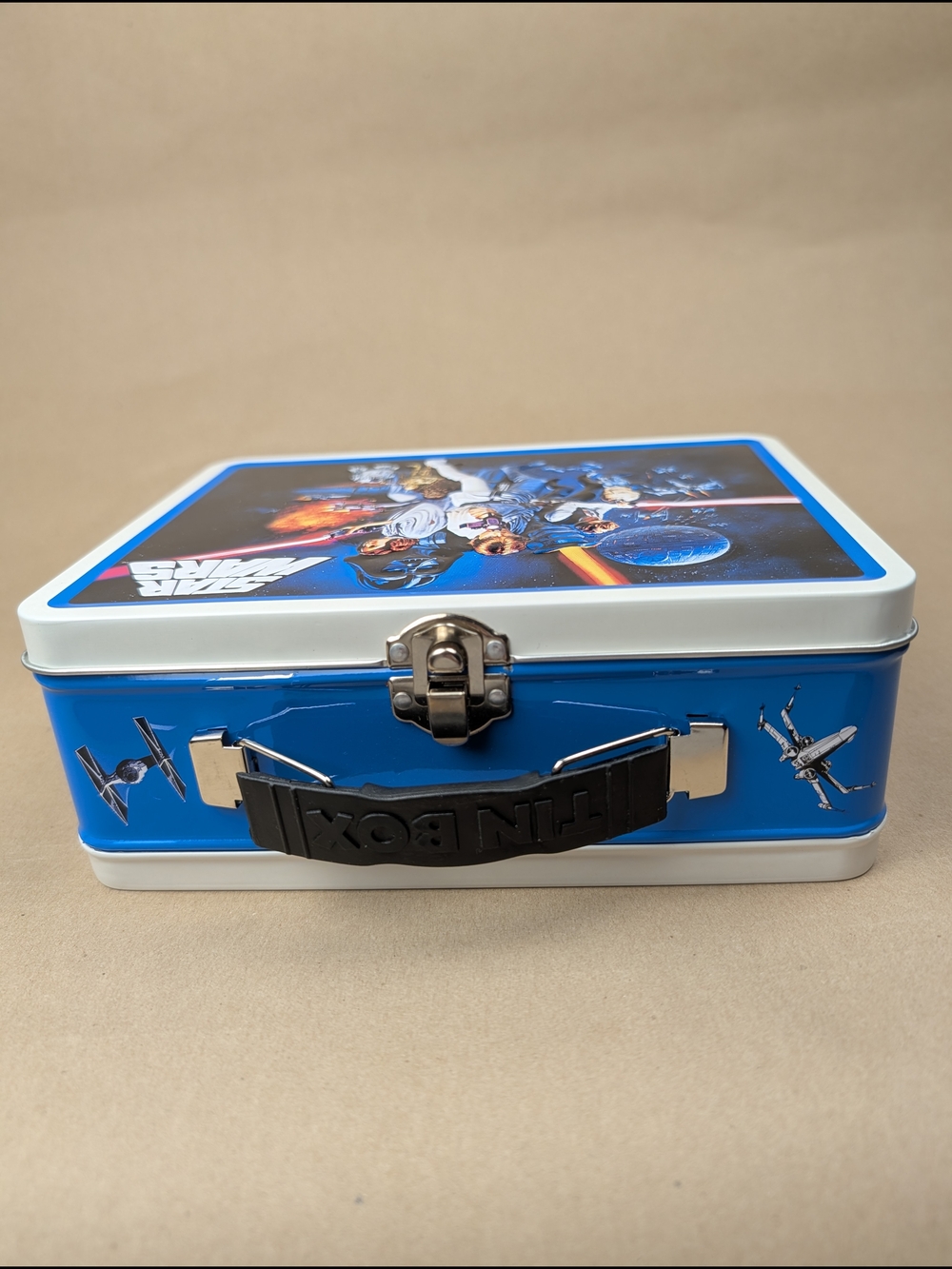Star Wars Tin Lunch Box With Sandwich Cutters, Williams Sonoma Limited Ed NEW - Picture 11 of 11
